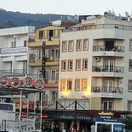 View Μαρμαρίς